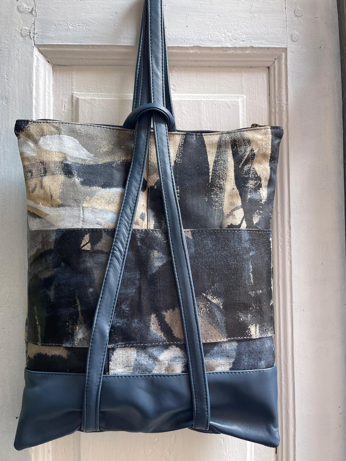 T - BACKPACK
